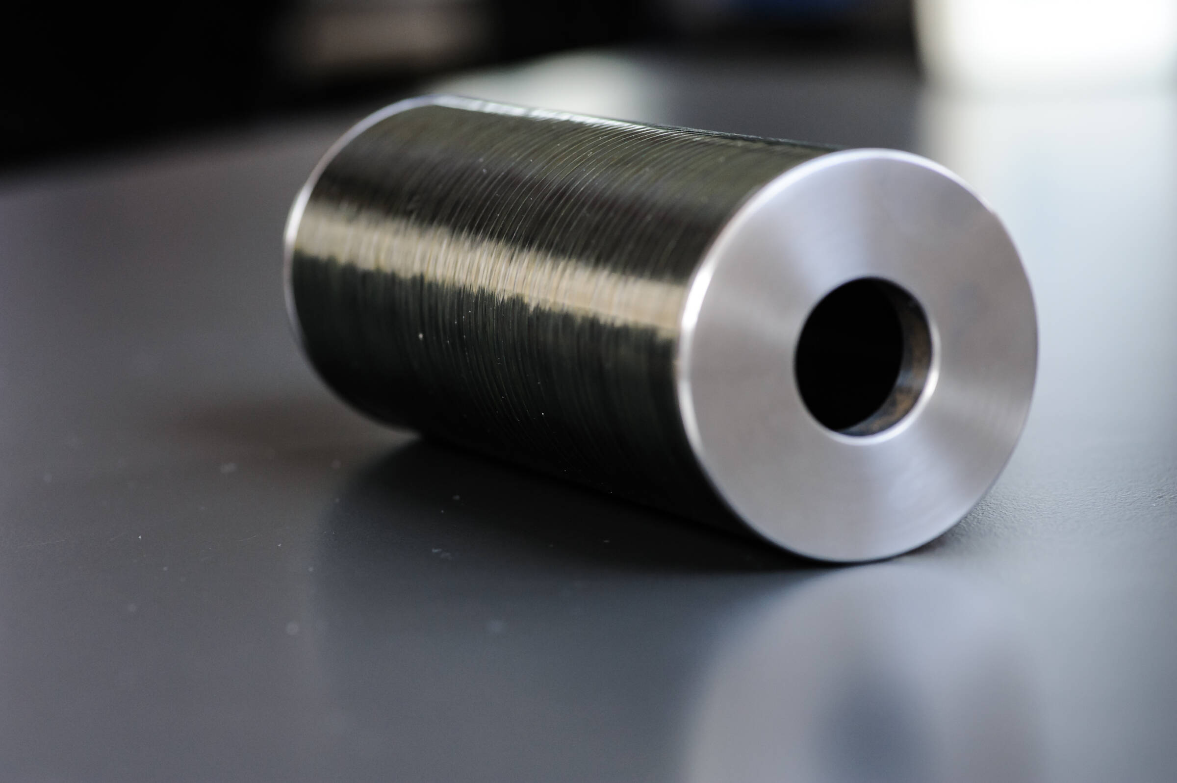 Fibra di carbonio utilizzata per realizzare materiali compositi antisismici Fibra di carbonio utilizzata per realizzare materiali compositi antisismici